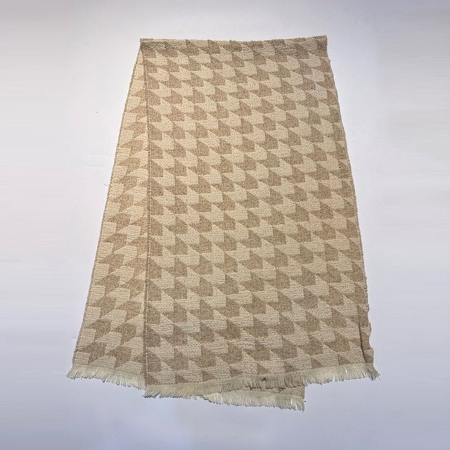 Houndstooth Woven Scarf